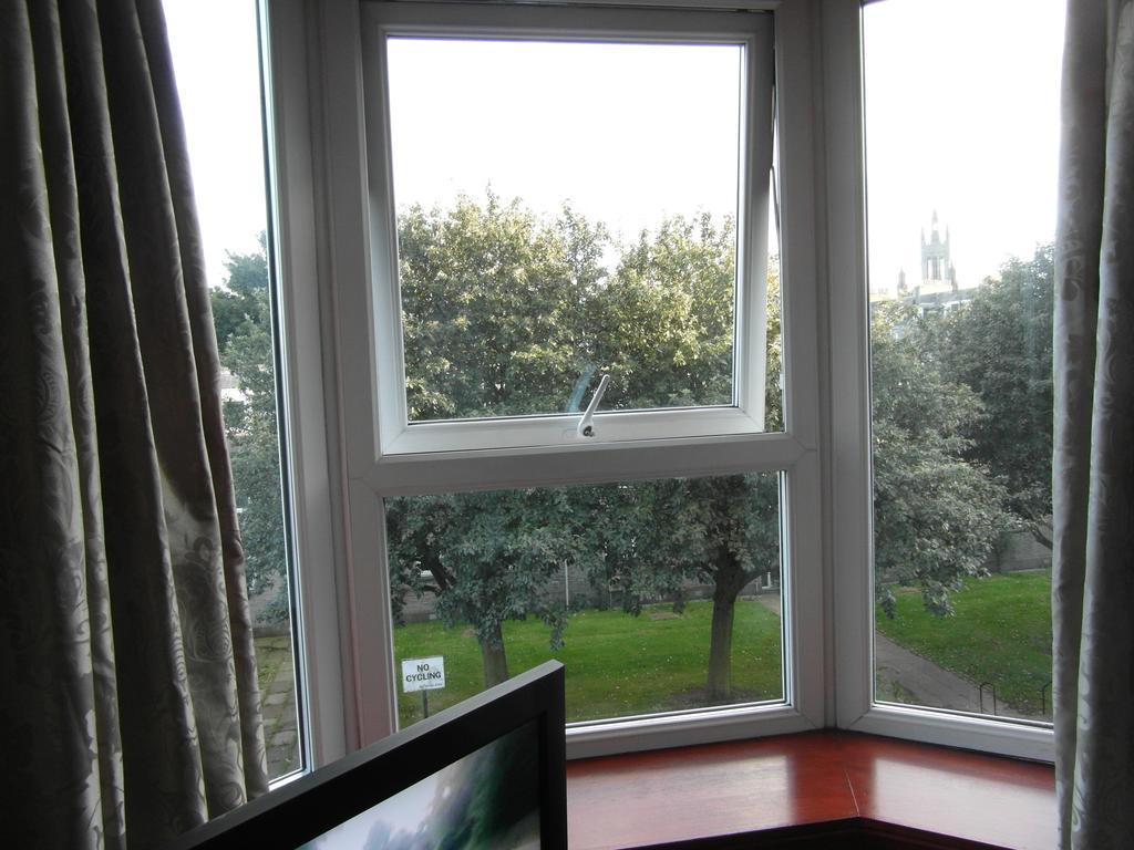 Abacus Central Guest House Aberdeen Exteriör bild